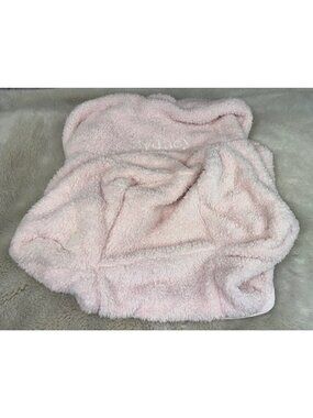 NWOT POTTERY BARN KIDS Sherpa Pink My 1st Anywhere Cover “Sydney”